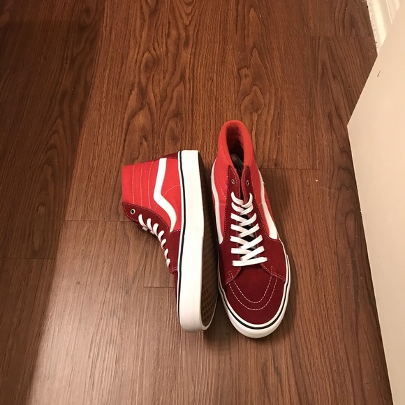 Size 12 Vans Sk8 hi pro! Never worn! - Picture 2 of 2